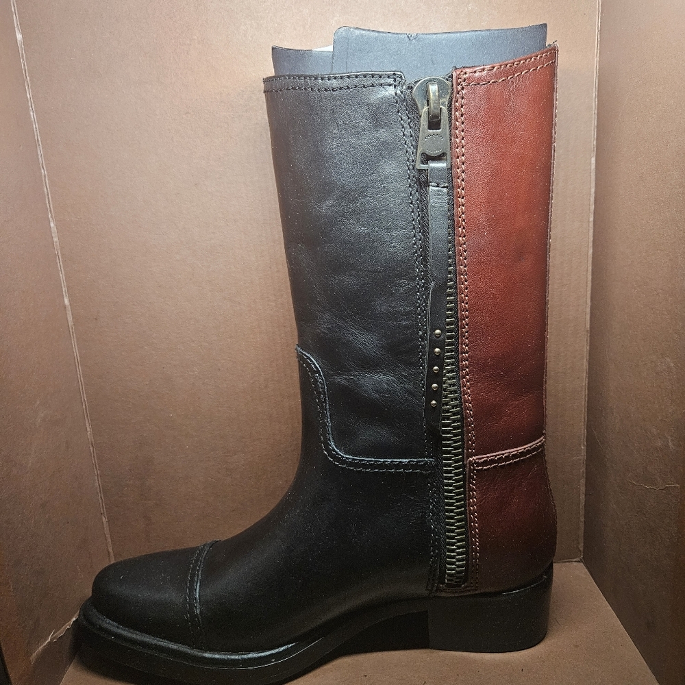Two-Tone Coach Boots